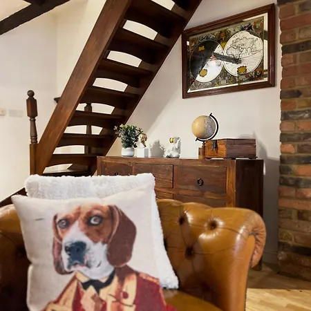 Charming Windsor Cottage, Incredible Location, Castle Doorstep Exterior photo